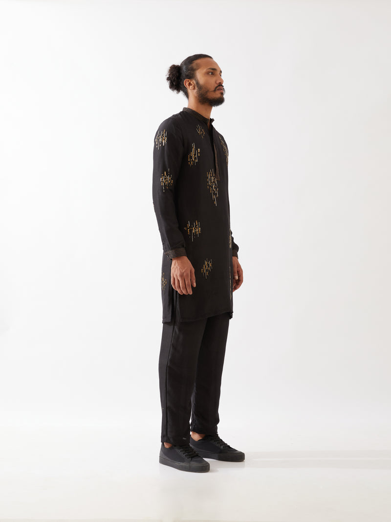 HAYES SILK KURTA SET - BLACK