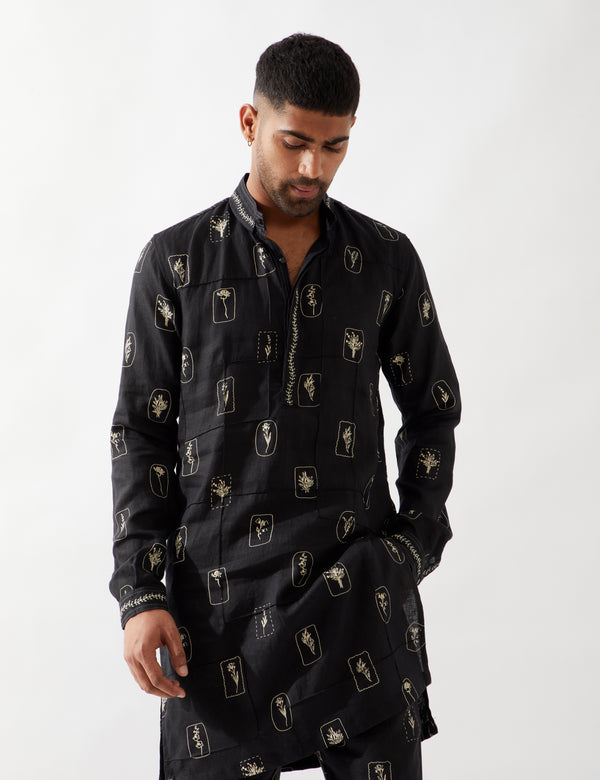 SLATE STAMP KURTA - BLACK